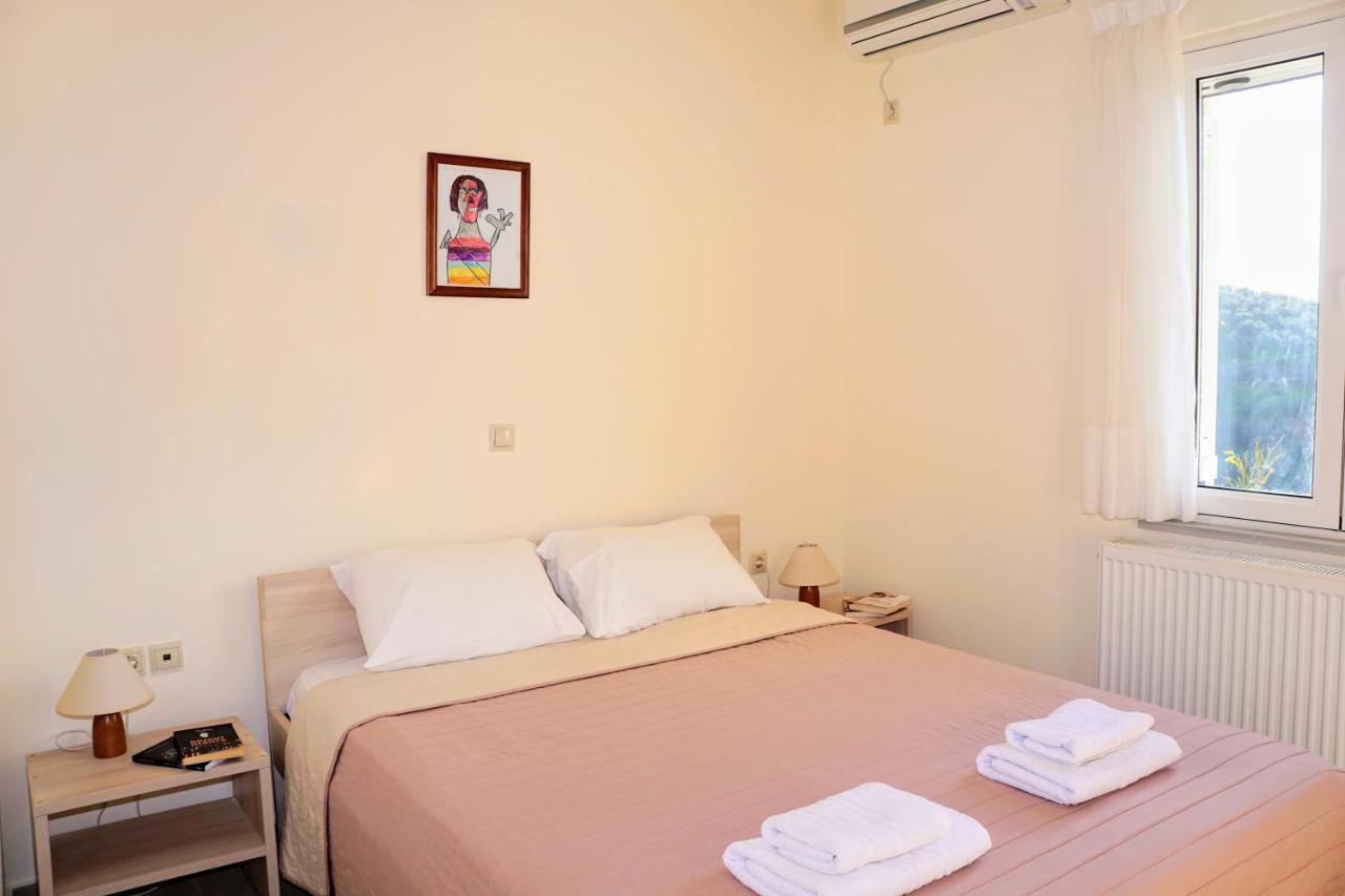 Olive Tree Hillside Apartment Stalos Ngoại thất bức ảnh