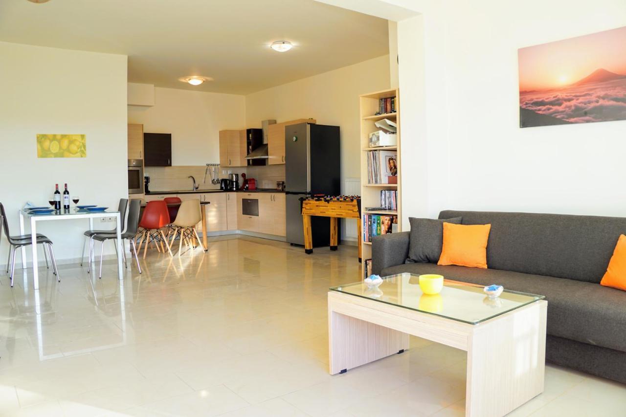 Olive Tree Hillside Apartment Stalos Ngoại thất bức ảnh