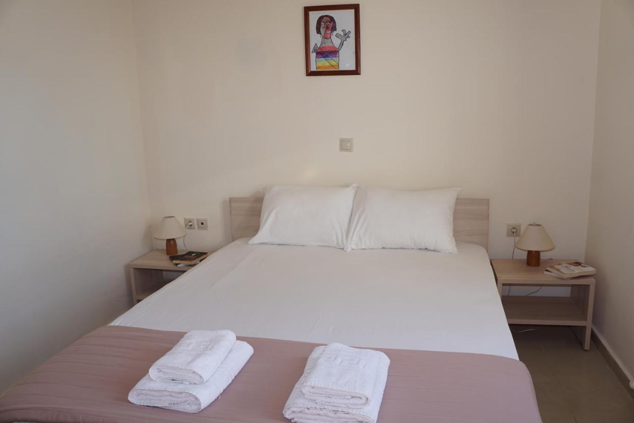Olive Tree Hillside Apartment Stalos Ngoại thất bức ảnh